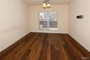 1251 Strassner Dr, Brentwood, MO 63144 - Photo 10