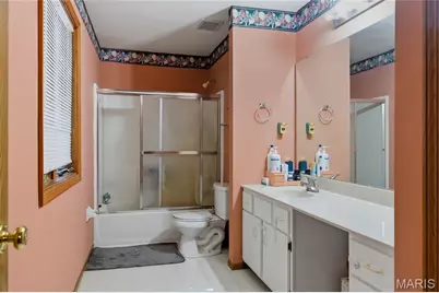 4401 Sherman Park Drive, Saint Charles, MO 63303 - Photo 6