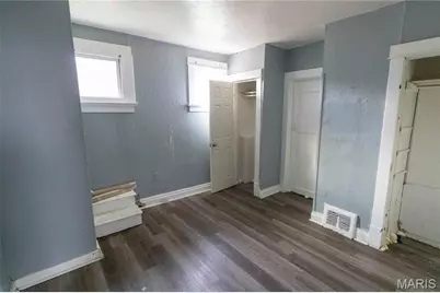 7129 Garesche Avenue, Saint Louis, MO 63136 - Photo 18