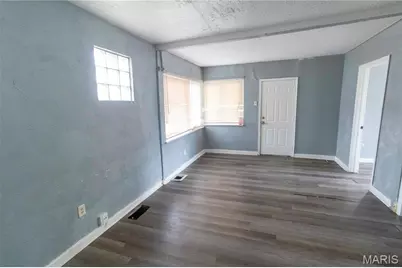 7129 Garesche Avenue, Saint Louis, MO 63136 - Photo 8
