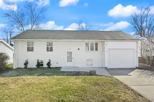 360 Imperial Ln, Fenton, MO 63026 - Photo 1
