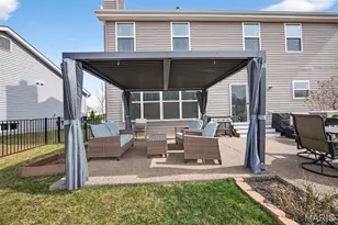 303 Hidden Bluffs Ct, Lake Saint Louis, MO 63367 - Photo 50