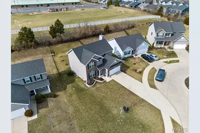 303 Hidden Bluffs Court, Lake Saint Louis, MO 63367 - Photo 54
