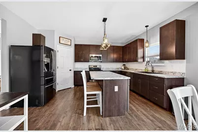 303 Hidden Bluffs Court, Lake Saint Louis, MO 63367 - Photo 12