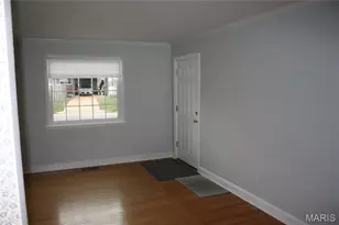 8637 Litzsinger Rd, Brentwood, MO 63144 - Photo 8