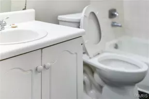 1536 Springlet Ct, Florissant, MO 63033 - Photo 10