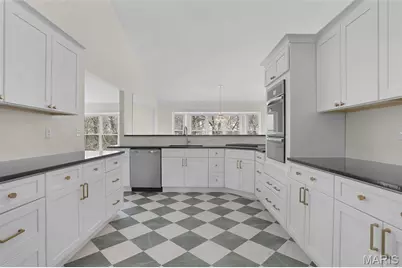 11351 Burgess Avenue, Bridgeton, MO 63044 - Photo 12