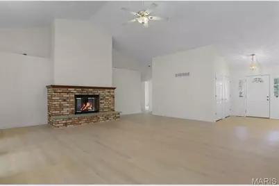 11351 Burgess Avenue, Bridgeton, MO 63044 - Photo 8