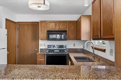 1667 Celerity Drive, Florissant, MO 63031 - Photo 16