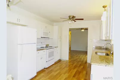1052 Deleon Court, Fenton, MO 63026 - Photo 6