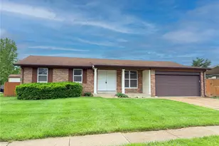 1052 Deleon Ct, Fenton, MO 63026 - Photo 1