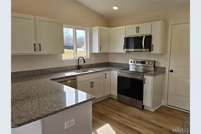 360 Dry Fork Crossing, Warrenton, MO 63383 - Photo 4