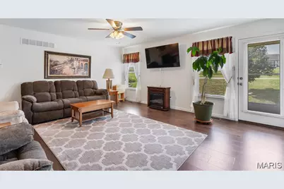 1007 Sweet River Drive, Saint Paul, MO 63366 - Photo 4