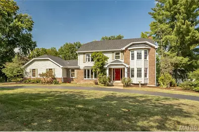 16401 Wilson Farm Drive, Chesterfield, MO 63005 - Photo 2