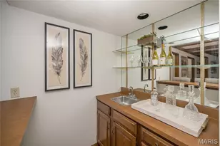 16401 Wilson Farm Dr, Chesterfield, MO 63005 - Photo 20