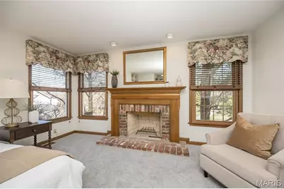 16401 Wilson Farm Drive, Chesterfield, MO 63005 - Photo 32