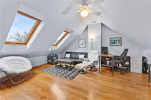 7121 Cornell Ave, University City, MO 63130 - Photo 32