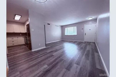 10005 Sakura Drive #D, Saint Louis, MO 63128 - Photo 4