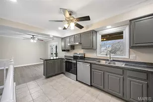 235 Gerard St, Saint Genevieve, MO 63670 - Photo 16