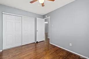 9310 Shirley Gardens Dr, Saint John, MO 63114 - Photo 12