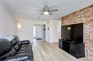 103 Calico Ln, Ballwin, MO 63011 - Photo 14