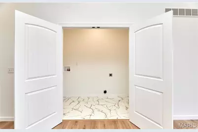 110 Canyon Creek Circle, Moscow Mills, MO 63362 - Photo 16