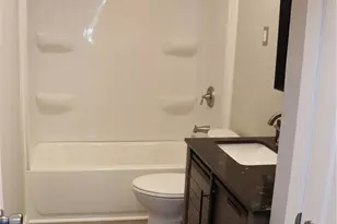 8922 Higginson Dr, Bel-Ridge, MO 63121 - Photo 12