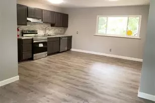 8922 Higginson Dr, Bel-Ridge, MO 63121 - Photo 24