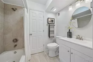 807 Portsdown Rd, Ballwin, MO 63011 - Photo 16