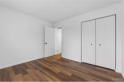 4351 Chateau De Ville Drive #D, Saint Louis, MO 63129 - Photo 12