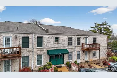 4351 Chateau De Ville Drive #D, Saint Louis, MO 63129 - Photo 1