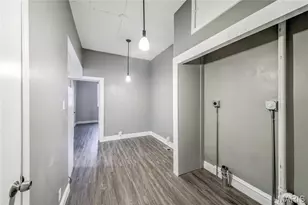 2013 S 11th St, Saint Louis, MO 63104 - Photo 8