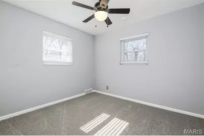 9404 Jachurst Lane, Saint Louis, MO 63123 - Photo 16