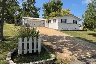 315 Lilac Dr, Potosi, MO 63664 - Photo 1