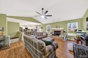 309 Roosevelt Ave, Warrenton, MO 63383 - Photo 10