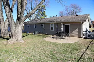 625 Nancy Dr, Saint Charles, MO 63301 - Photo 24