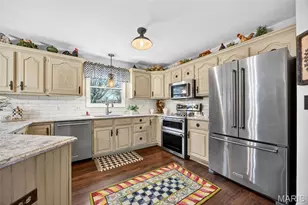 4 Rudder Ct, Lake Saint Louis, MO 63367 - Photo 18