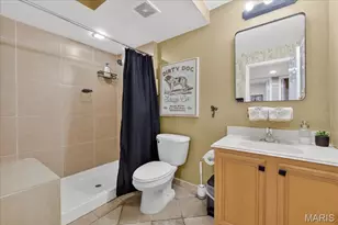 800 Whispering Village Cir, Ballwin, MO 63021 - Photo 28