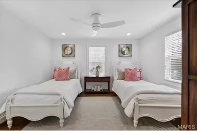 10 Daniel Road, Saint Louis, MO 63124 - Photo 38