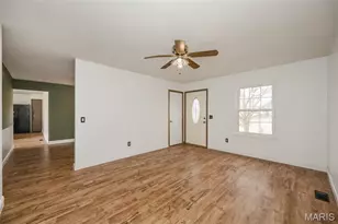 2912 Dividend Park Dr, Saint Louis, MO 63031 - Photo 6