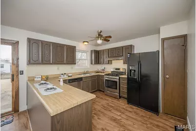 2912 Dividend Park Drive, Saint Louis, MO 63031 - Photo 14