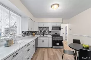 9848 Lorna Ln, Saint Louis, MO 63136 - Photo 8