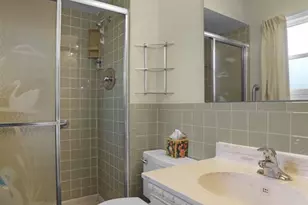 12363 Merrick Dr, Saint Louis, MO 63146 - Photo 18