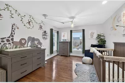 4242 Olive Street, Saint Louis, MO 63108 - Photo 32