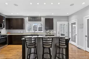 4242 Olive St, Saint Louis, MO 63108 - Photo 20