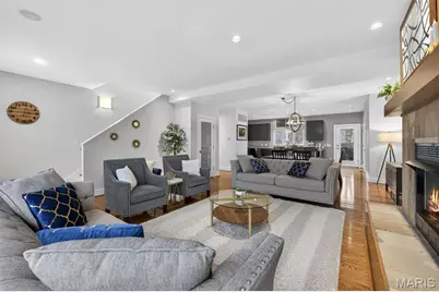 4242 Olive Street, Saint Louis, MO 63108 - Photo 12