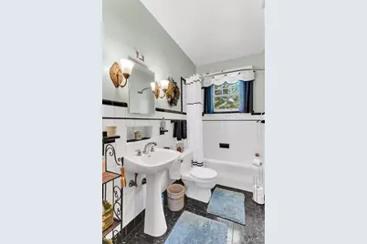 415 Wesley Avenue, Ferguson, MO 63135 - Photo 12