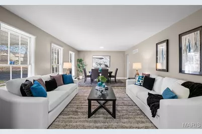 27 Nob Hill Drive, Hazelwood, MO 63138 - Photo 6