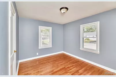 16 White Drive, Saint Louis, MO 63135 - Photo 20