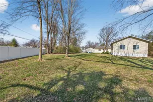 12 Ramblewood Ln, Creve Coeur, MO 63141 - Photo 26